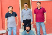 જામનગર: સિક્કાના ઇમરાન બે કરોડના એમ્બરગ્રીસ સાથે પકડાયો, ક્યાથી સાંપડ્યો જથ્થો ?