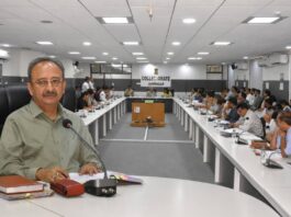 જામનગર: કલેક્ટરના અધ્યક્ષ સ્થાને જિલ્લા સંકલન- ફરિયાદ સમિતિની બેઠક