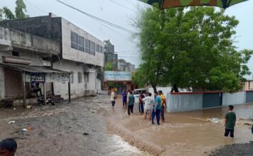 જામનગર: જામજોધપુર અને કાલાવડ પંથકમાં ભારે વરસાદથી જળબંબોળ